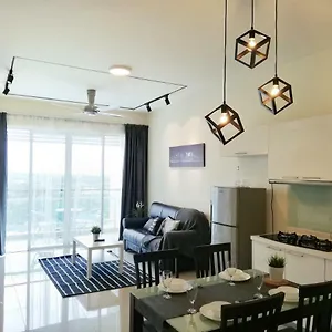 Apartment Ara Damansara Oasis Residence, Specious 4-8pax, 8min Subang Airport, 10min Sunway, Petaling Jaya